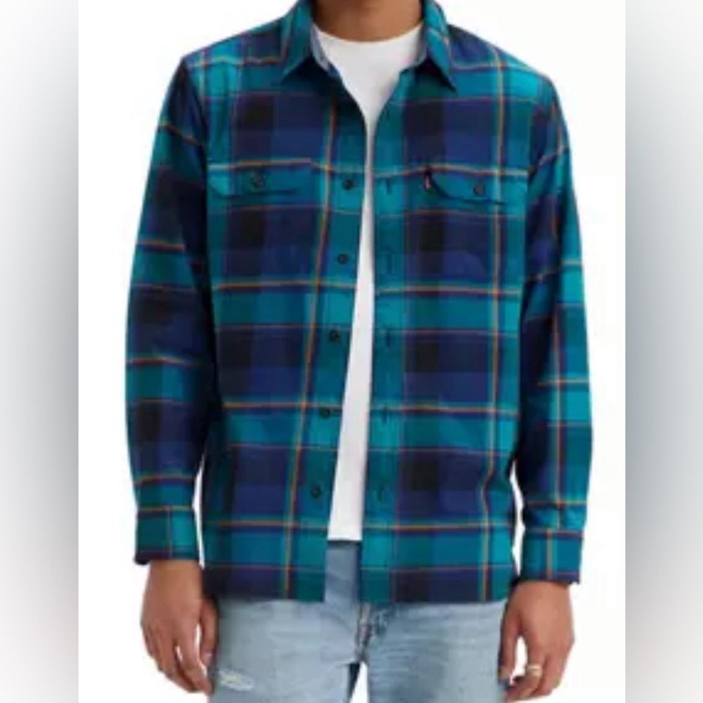 Levi’s Plaid Long Sleeve Shirt
